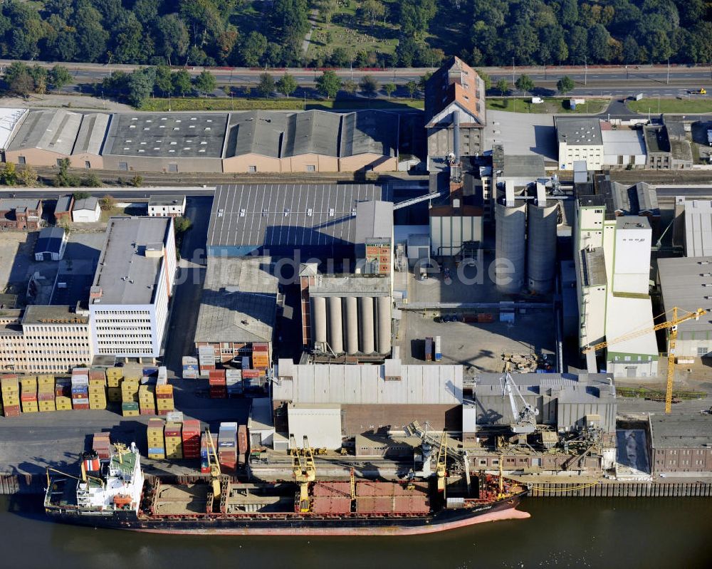 Bremen aus der Vogelperspektive: Hafen in Bremen