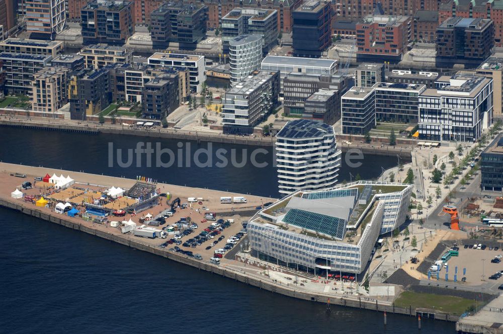 Luftbild Hamburg - Hafen City 7 Strandkai in Hamburg