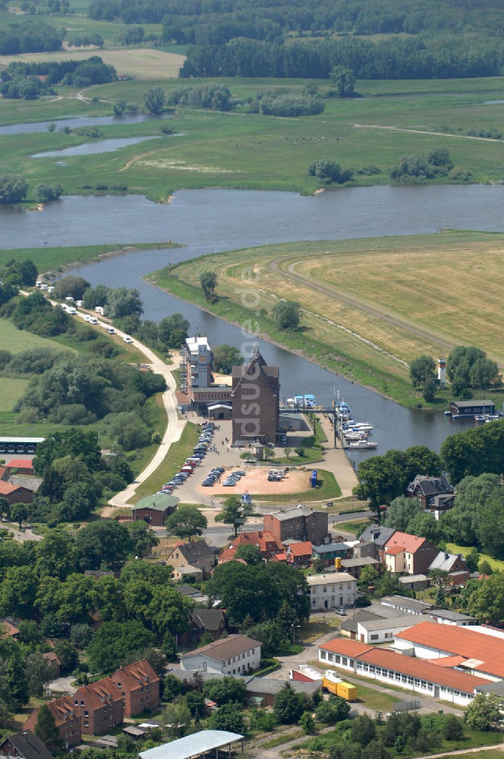 Dömitz aus der Vogelperspektive: Hafen von Dömitz in Mecklenburg-Vorpommern