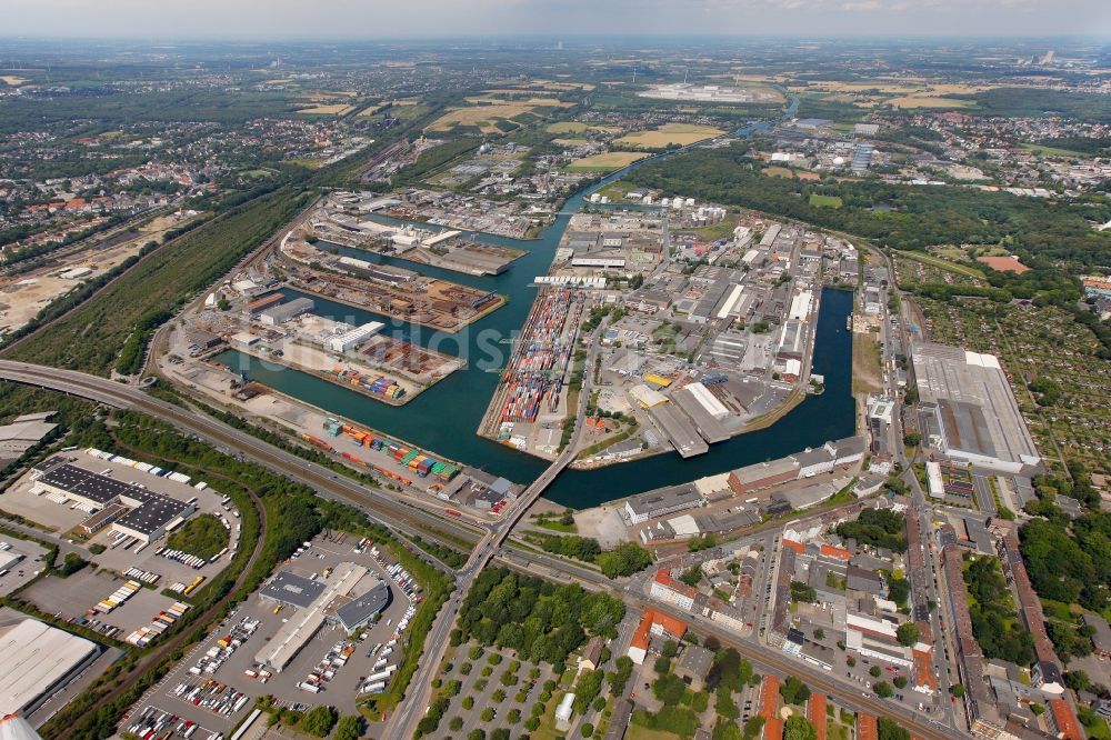 Dortmund von oben - Hafen in Dortmund im Bundesland Nordrhein-Westfalen