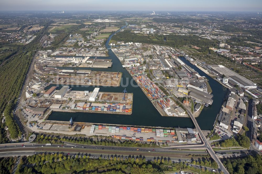 Dortmund von oben - Hafen von Dortmund im Ruhrgebiet in Nordrhein-Westfalen