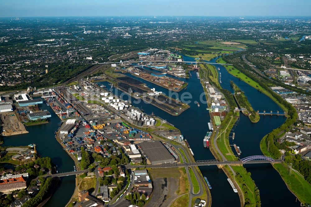 Luftbild Duisburg - Hafen von Duisburg im Bundesland Nordrhein-Westfalen