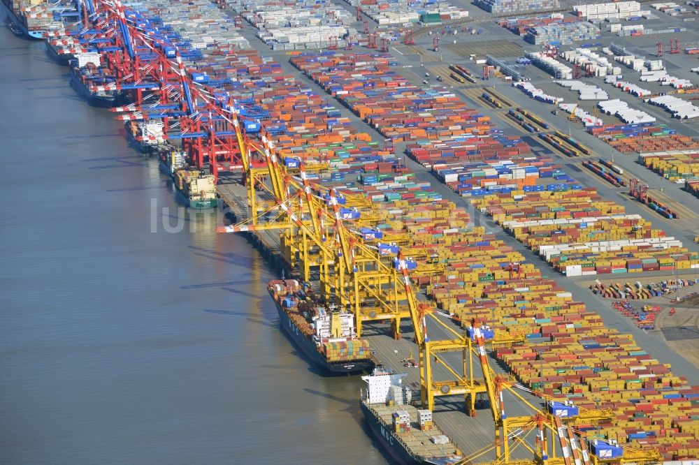 Luftaufnahme Bremerhaven - Hafen - Gelände des Containerterminal und Überseehafen Bremerhaven