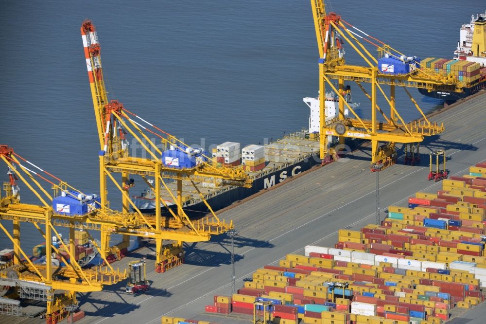 Luftaufnahme Bremerhaven - Hafen - Gelände des Containerterminal und Überseehafen Bremerhaven