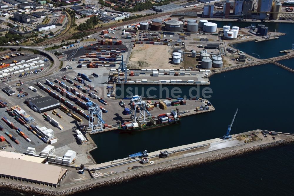 Luftbild Helsingborg - Hafen Helsingborg am Ufer des Öresund in Schonen in Schweden