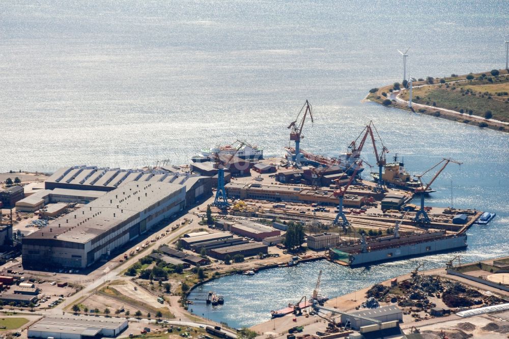 Luftbild Landskrona - Hafen- und Industriestadt Landskrona am Öresund in Schweden