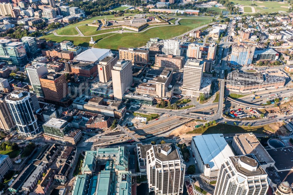 Halifax aus der Vogelperspektive: Hafen am Küstenbereich Atlantischer Ozean in Halifax in Nova Scotia, Kanada