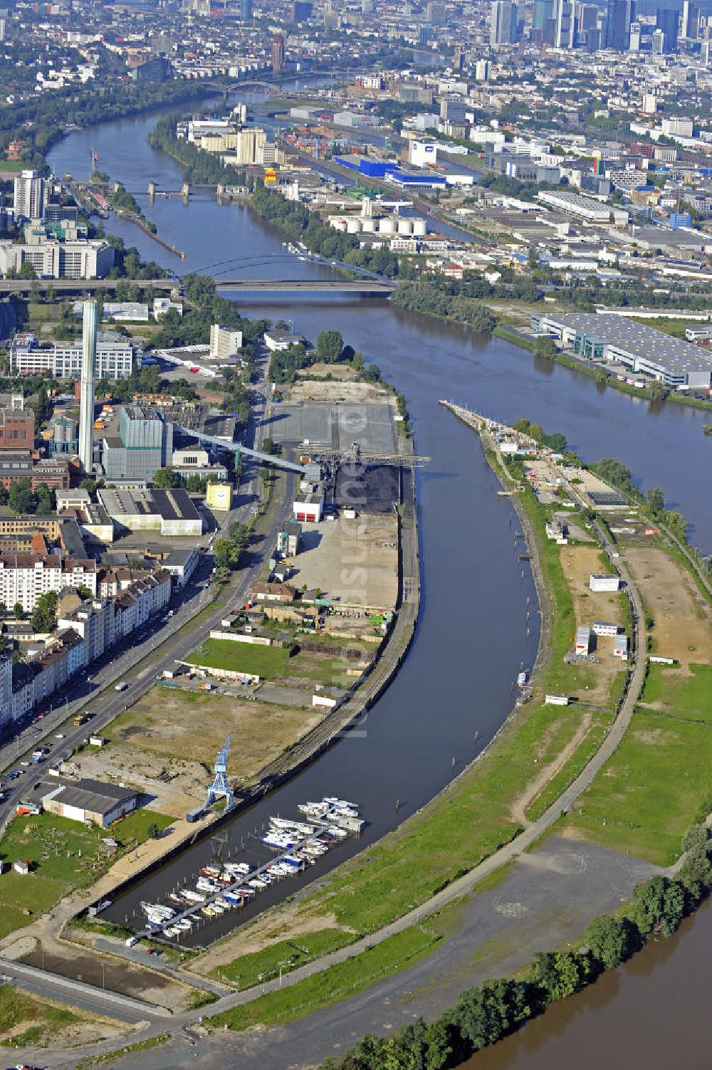 Offenbach von oben - Hafen von Offenbach