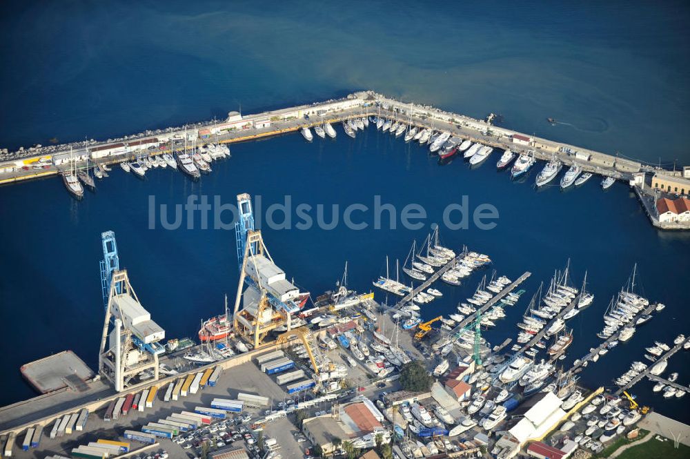 Palermo Sizilien von oben - Hafen Palermo auf Sizilien in Italien