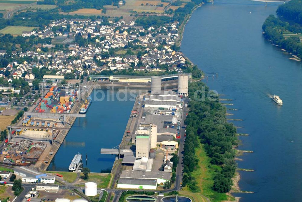 Koblenz aus der Vogelperspektive: Hafen am Rhein in Koblenz-Wallersheim