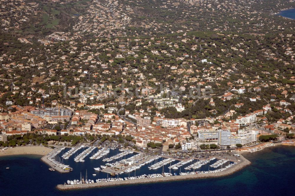 Luftbild Sainte-Maxime - Hafen von Sainte-Maxime an der Cote d'Azur in Frankreich