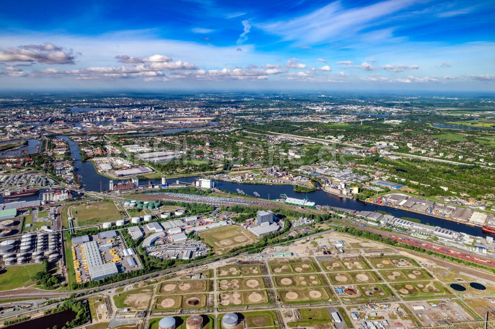 Luftbild Hamburg - Hafenanlagen und Gewerbegebiet mit Rangierbahnhof und Güterbahnhof in Hamburg Wilhelmsburg, Deutschland