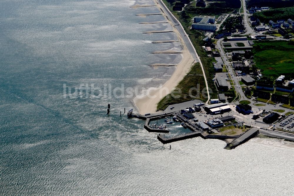 List aus der Vogelperspektive: Hafenanlagen an der Meeres- Küste der Nordsee in List im Bundesland Schleswig-Holstein