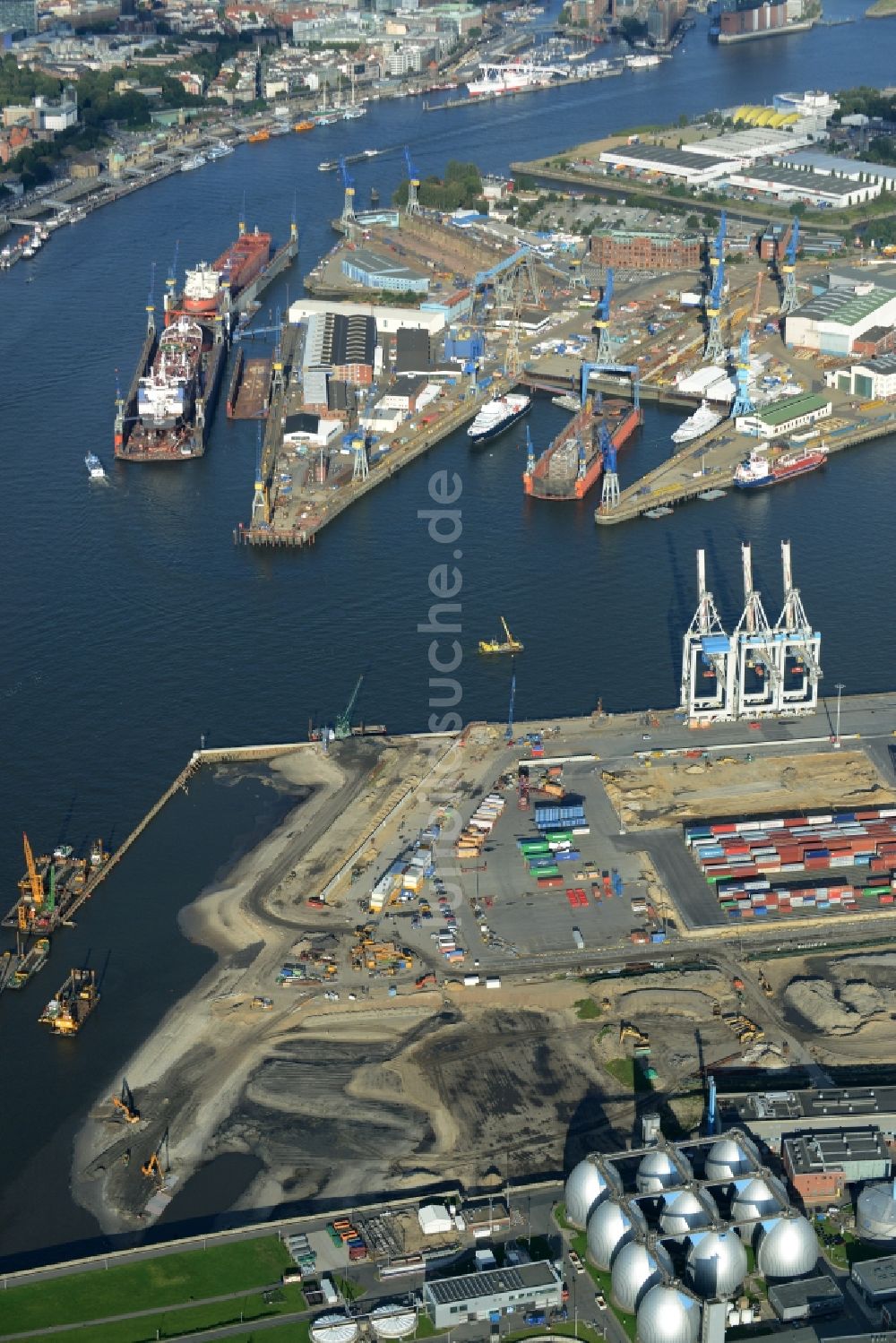 Luftbild Hamburg - Hafenanlagen und Terminals mit Lagerhallen und Speditions und Logistikunternehmen in Hamburg