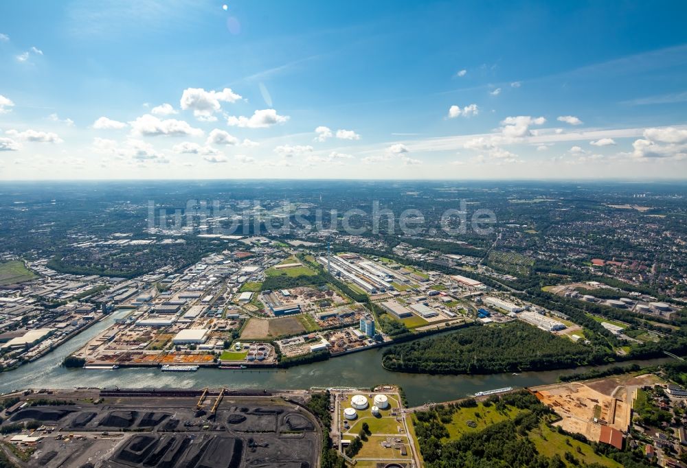 Luftbild Essen - Hafenanlagen und Terminals mit Lagerhallen und Speditions und Logistikunternehmen sowie Schüttgut- und Container- Verladung in Essen im Bundesland Nordrhein-Westfalen