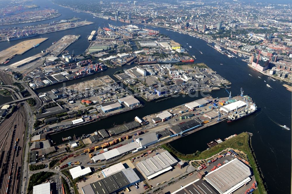 Luftaufnahme Hamburg - Hafenanlagen am Ufer des Flußverlaufes der Elbe in Hamburg