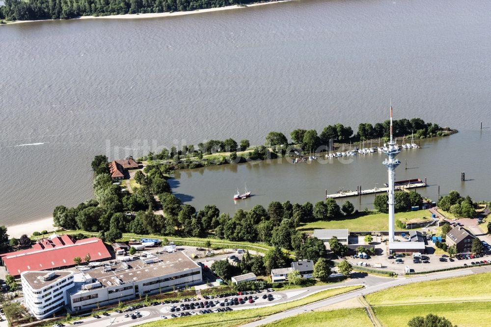 Luftbild Wedel - Hafenanlagen am Ufer des Flußverlaufes der Elbe in Wedel im Bundesland Schleswig-Holstein, Deutschland