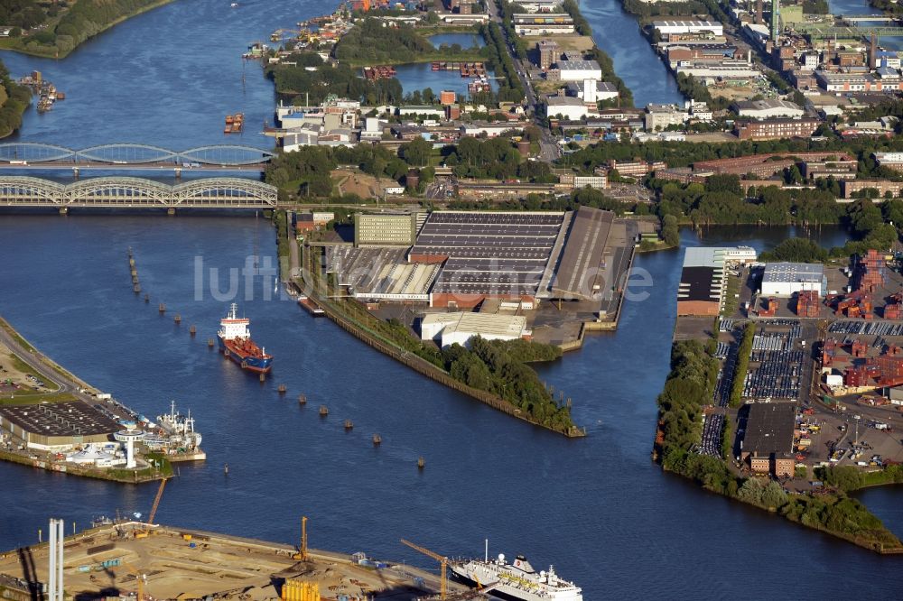 Luftbild Hamburg - Hafenanlagen am Ufer des Hafenbeckens Kleiner Grasbrook in Hamburg, Deutschland