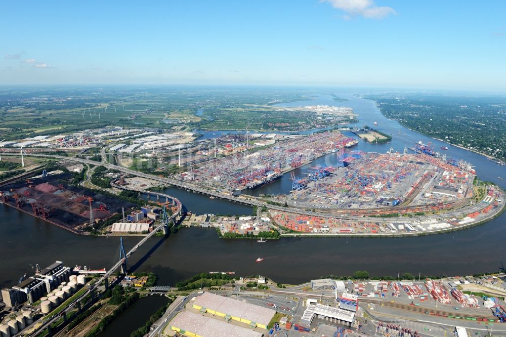 Luftaufnahme Hamburg - Hafenanlagen Waltershof am Ufer des Flußverlaufes der Elbe - Norderelbe in Hamburg