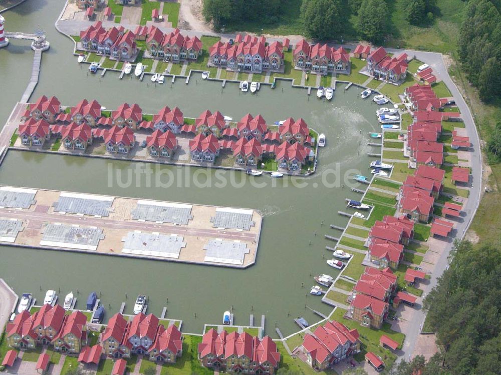 Rheinsberg aus der Vogelperspektive: Hafendorf