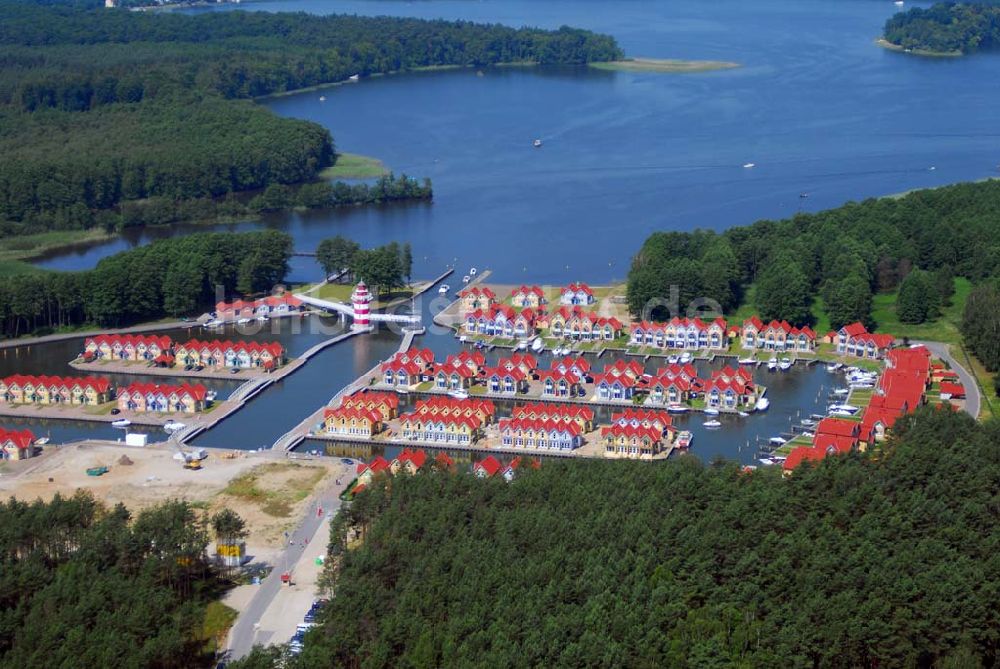 Rheinsberg aus der Vogelperspektive: Hafendorf