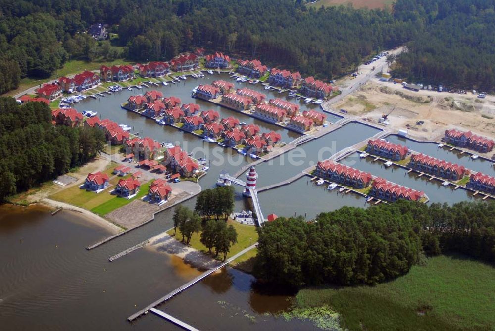 Rheinsberg aus der Vogelperspektive: Hafendorf