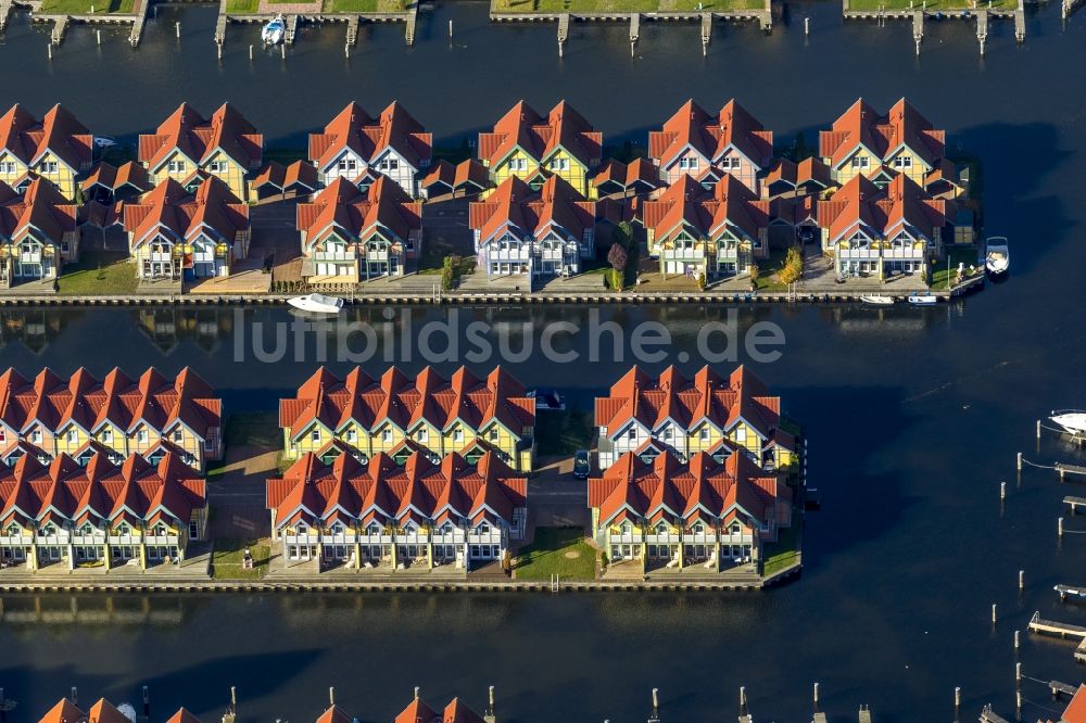 Luftaufnahme Rheinberg - Hafendorf am Rheinsberger See im Bundesland Brandenburg