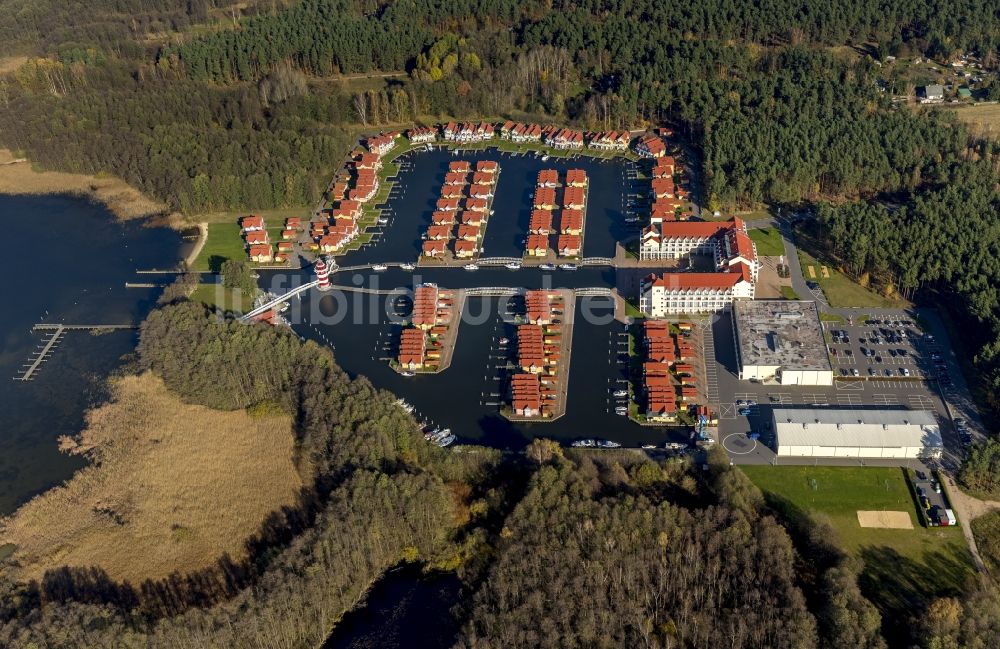 Rheinberg von oben - Hafendorf am Rheinsberger See im Bundesland Brandenburg