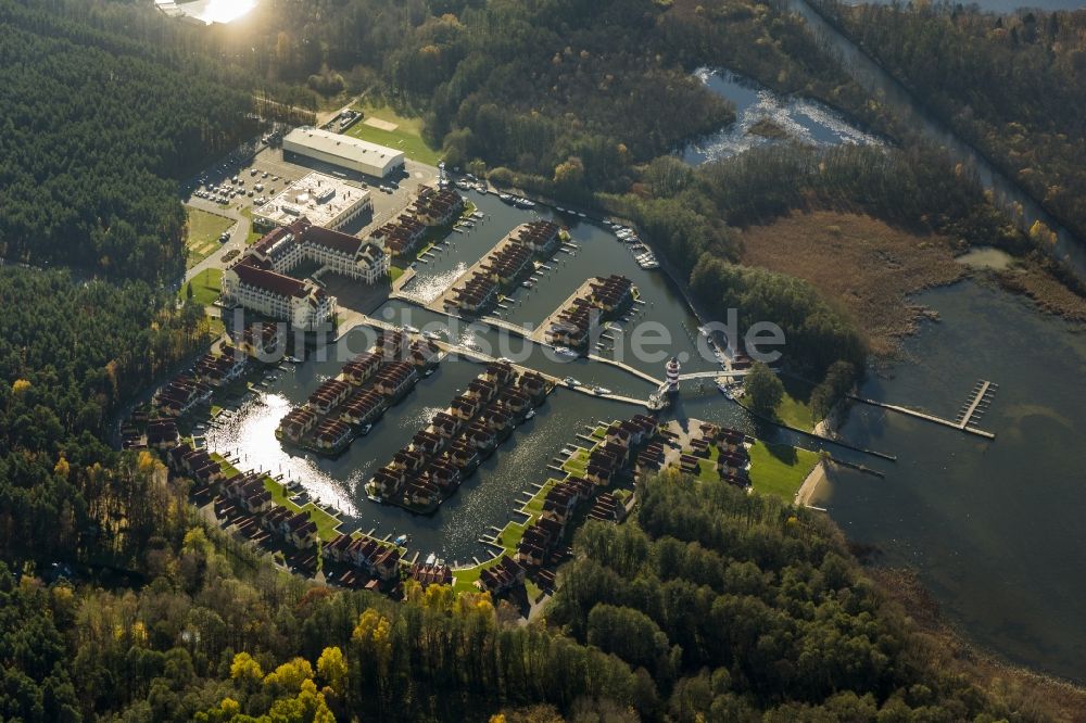 Luftbild Rheinberg - Hafendorf am Rheinsberger See im Bundesland Brandenburg