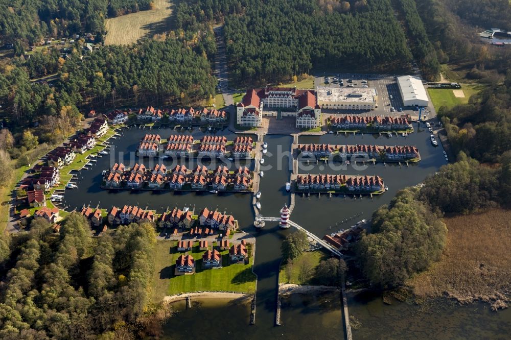 Luftbild Rheinberg - Hafendorf am Rheinsberger See im Bundesland Brandenburg