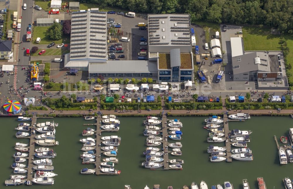 Luftbild Bergkamen - Hafenfest im Yachthafen Marina Rünthe in Bergkamen in Nordrhein-Westfalen