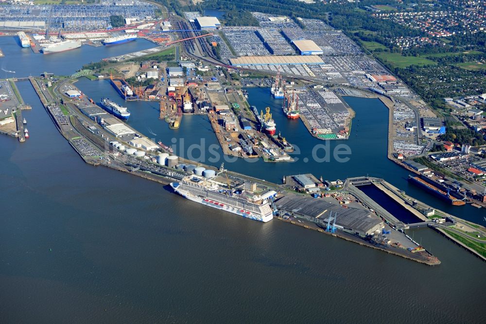 Bremerhaven aus der Vogelperspektive: Hafengebiet in Bremerhaven im Bundesland Bremen