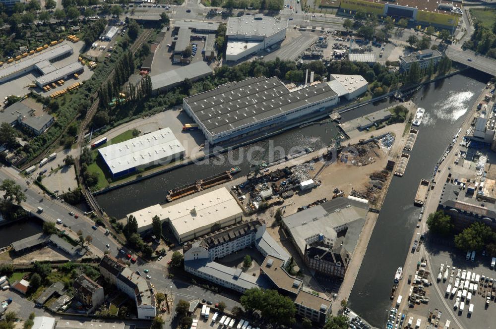 Luftbild Berlin-Neukölln - Hafengelände der BEHALA Berlin-Neukölln