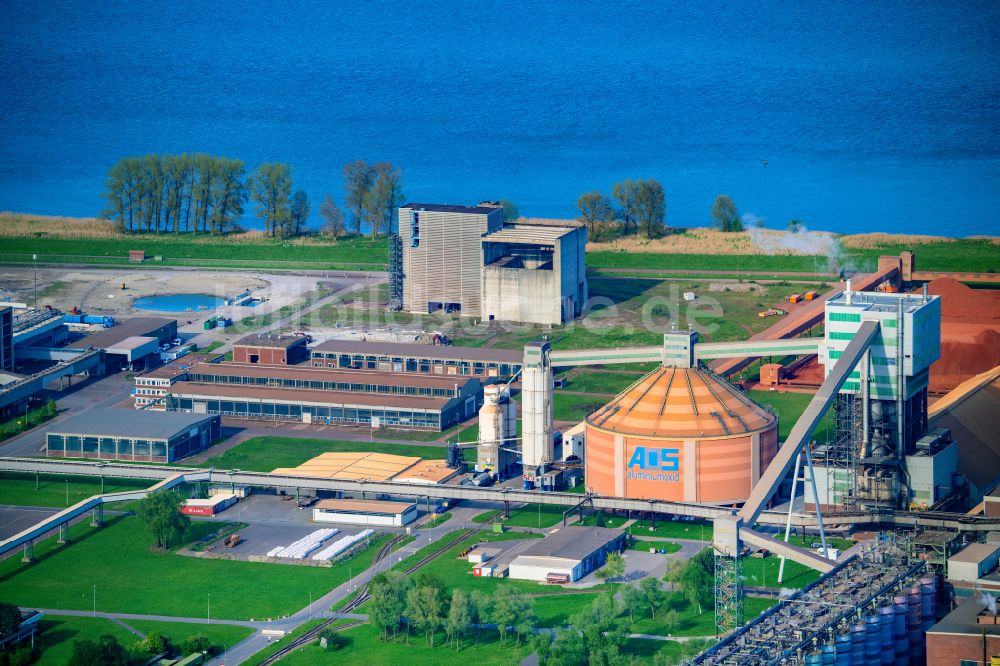 Luftbild Stade - Hafengelände Stader Seehafen AOS Raffinerie- Werksgelände in Bützfleth im Bundesland Niedersachsen, Deutschland