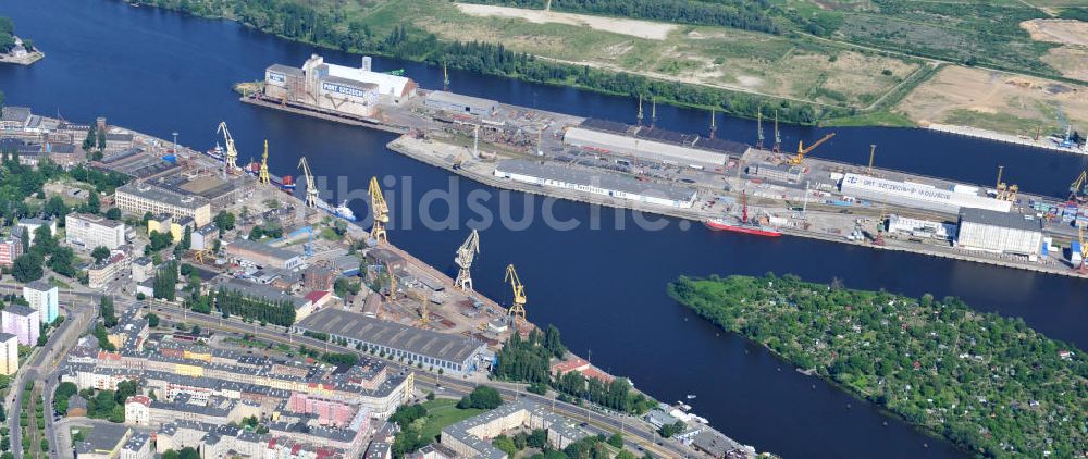 Luftaufnahme Stettin / Szczecin - Hafengelände in Stettin / Szczecin