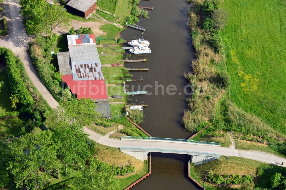 Luftbild Genthin - Hagenbrücke B25 über dem Altenplathower Altkanal in Genthin im Bundesland Sachsen-Anhalt