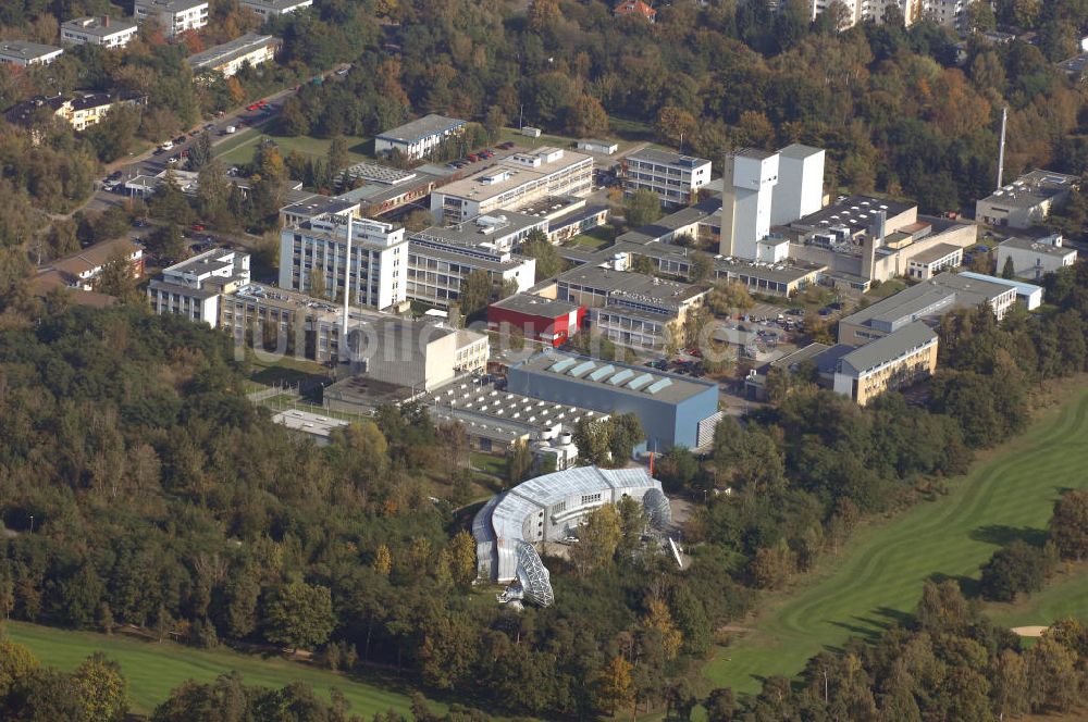 Luftbild Berlin - Hahn-Meitner-Institut (HMI) in Berlin-Wannsee