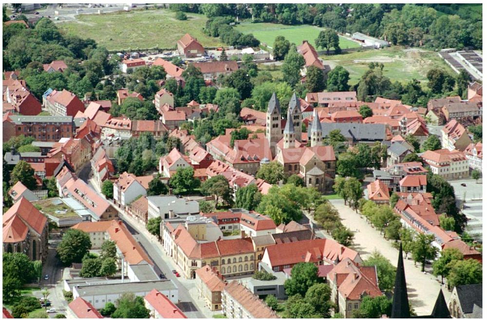 Halberstadt von oben - Halberstadt mit Blick auf die Liebfrauenkirche