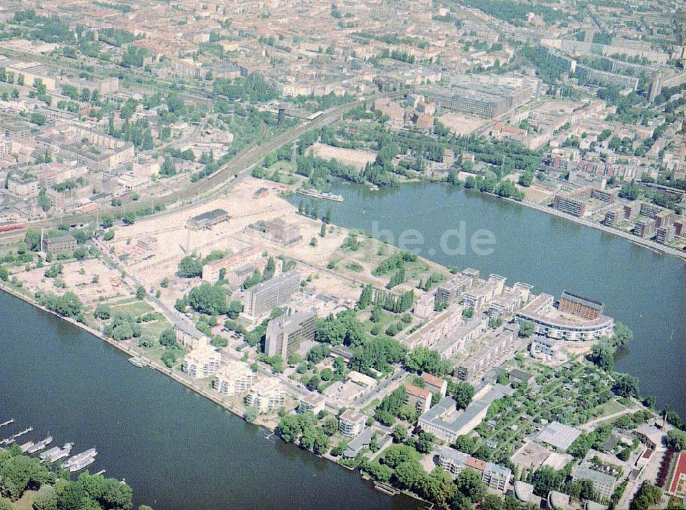 Berlin von oben - Halbinsel Alt- Stralau in Berlin - Friedrichshain.