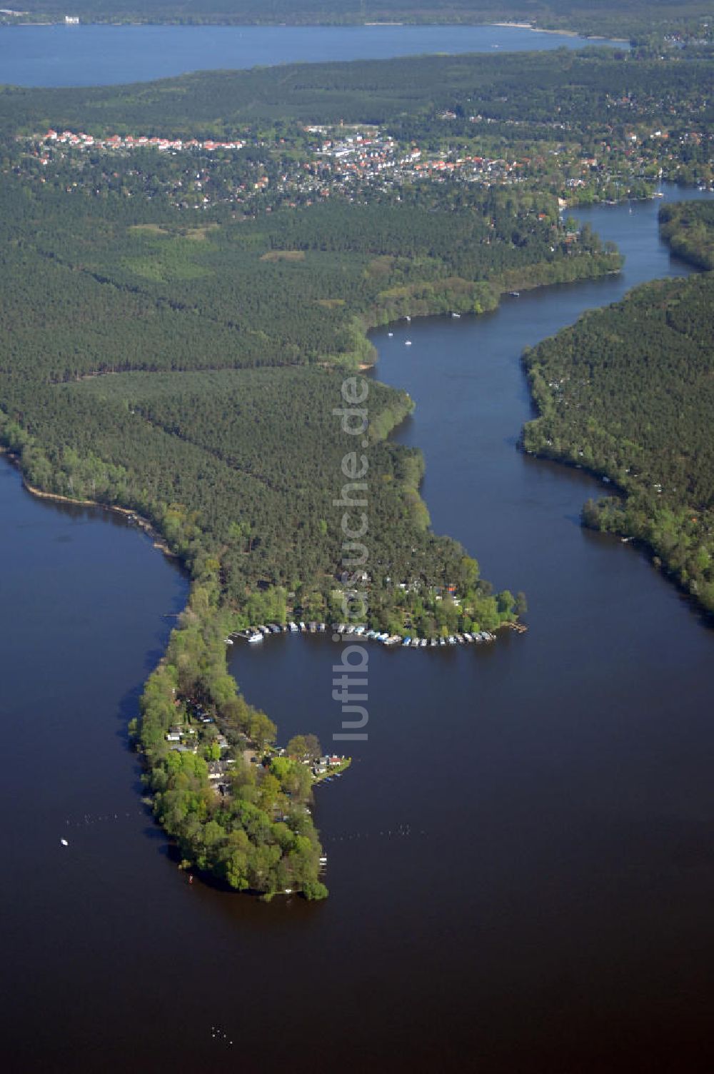 Luftbild Berlin Halbinsel Krampenburg