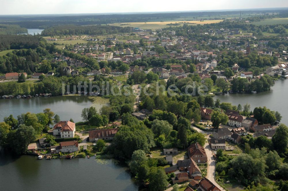 Luftbild Feldberg - Halbinsel / peninsula Amtswerder in Feldberg