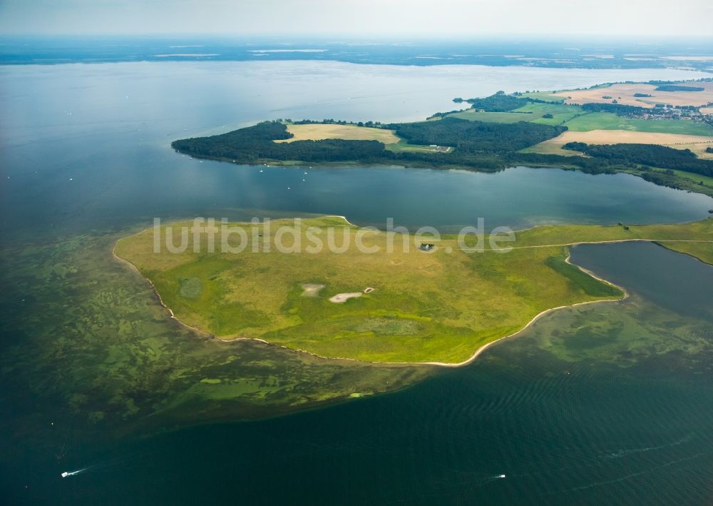 Luftbild Ludorf - Halbinsel im See Müritz in Ludorf im Bundesland Mecklenburg-Vorpommern