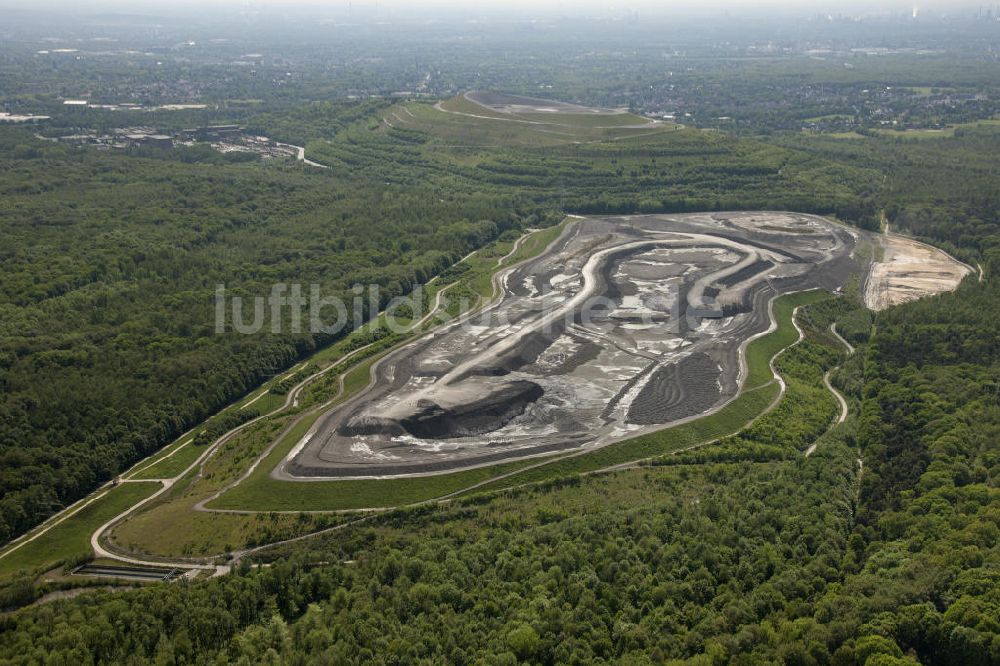 Bottrop aus der Vogelperspektive: Halde Haniel in Bottrop