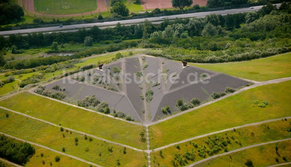 Luftaufnahme Gelsenkirchen - Halde Rungenberg in Gelsenkirchen im Bundesland Nordrhein-Westfalen