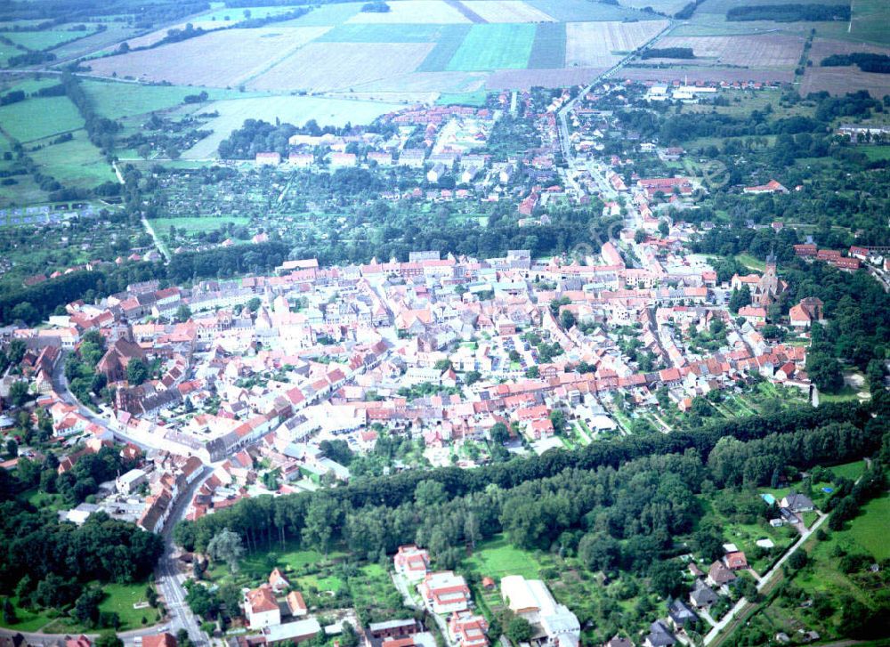 Haldensleben von oben - 16.08.2002 Haldensleben in Sachsen - Anhalt