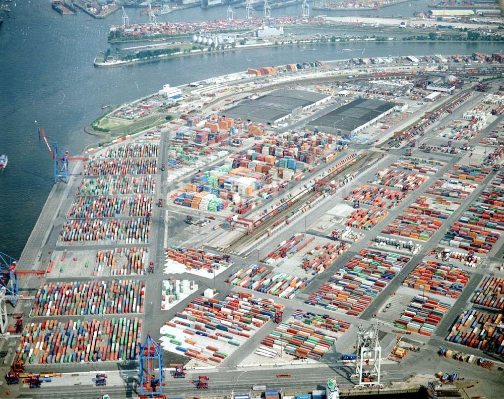 Hamburg aus der Vogelperspektive: Hamburger Überseehafen