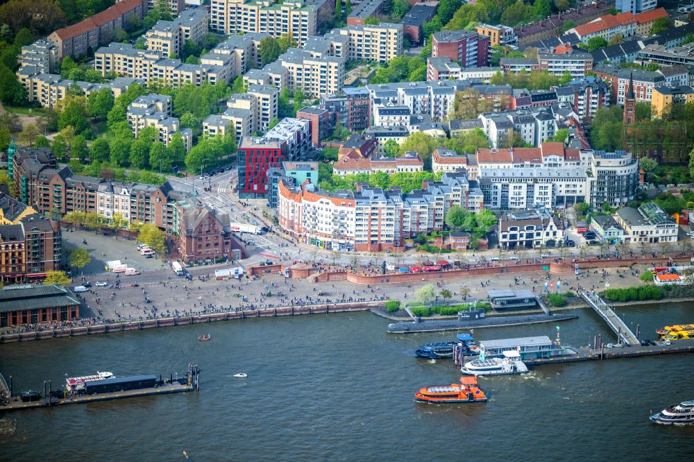 Luftaufnahme Hamburg - Hamburger Hafengeburtstag in Hamburg, Deutschland