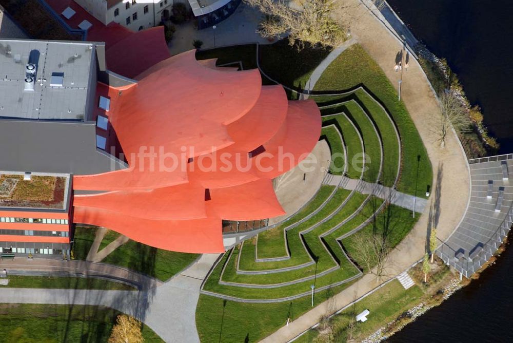 Potsdam aus der Vogelperspektive: Hans Otto Theater Potsdam