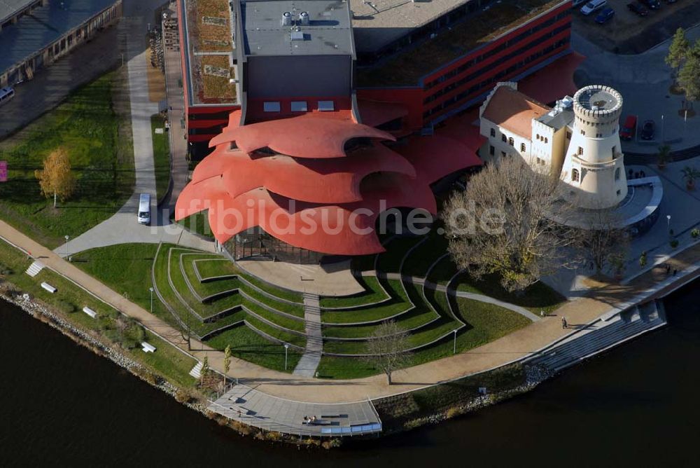 Potsdam aus der Vogelperspektive: Hans Otto Theater Potsdam