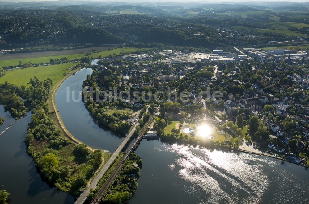 Luftaufnahme Wetter - Harkortsee mit Obergraben und Sonnenreflektion im Freibad Wetter im Ruhrgebiet im Bundesland Nordrhein-Westfalen